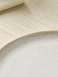 Adie Dinnerware