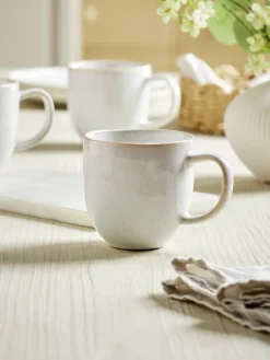 Adie Dinnerware