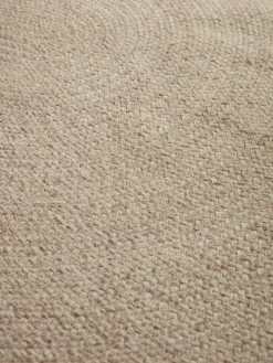 Agna Oval Rug - Natural