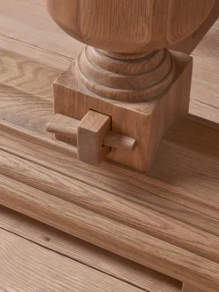 Aiana Dining Table