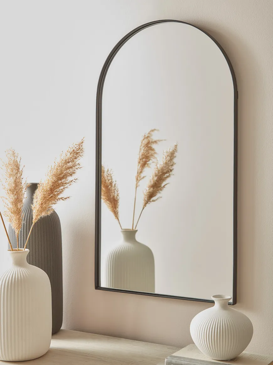 Arched Wall Mirror - Black