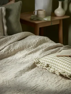 Astrid Bedspread - Chalk