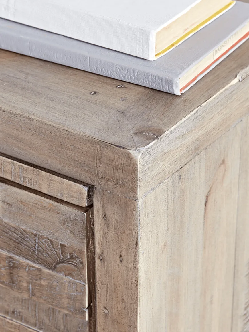 Bay Bedside Table