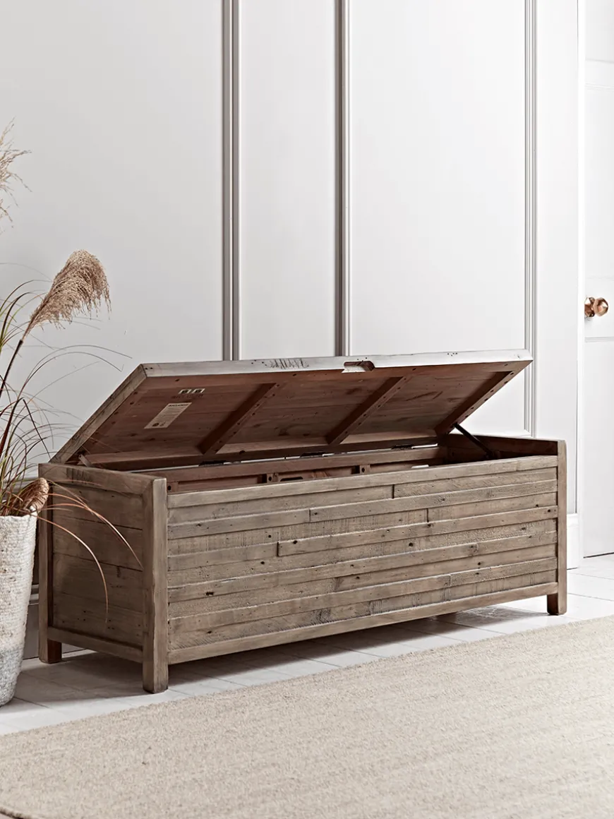 Bay Storage Bench