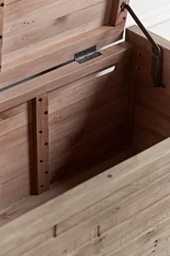 Bay Storage Bench