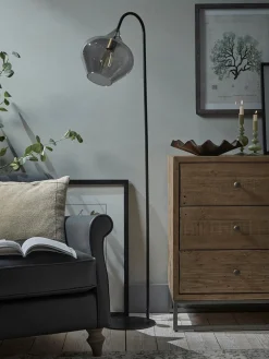Bell Floor Lamp - Black