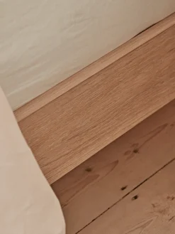 Bergen Oak Kingsize Bed - Natural