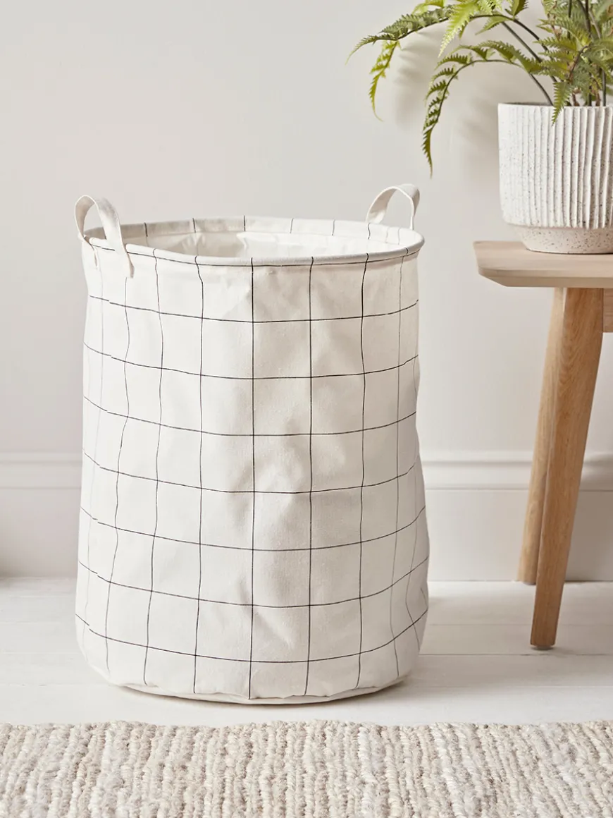 Black & White Checked Laundry Basket
