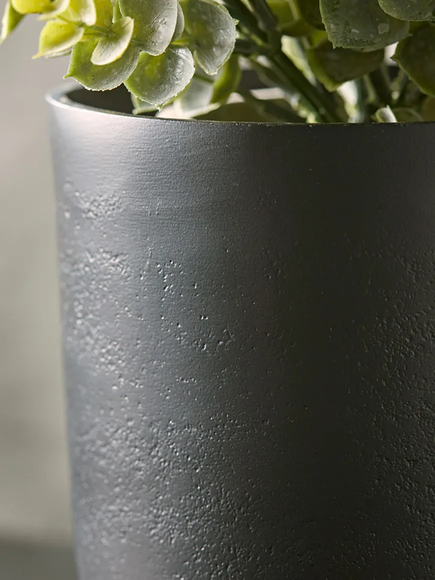 Black Standing Planter - Small