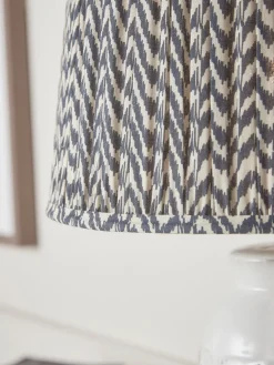 Black Tapered Chevron Shade