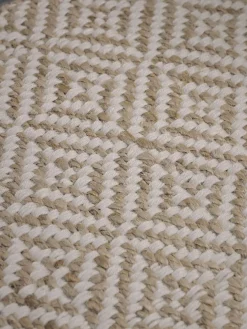 Braided Jute Diamond Doormat