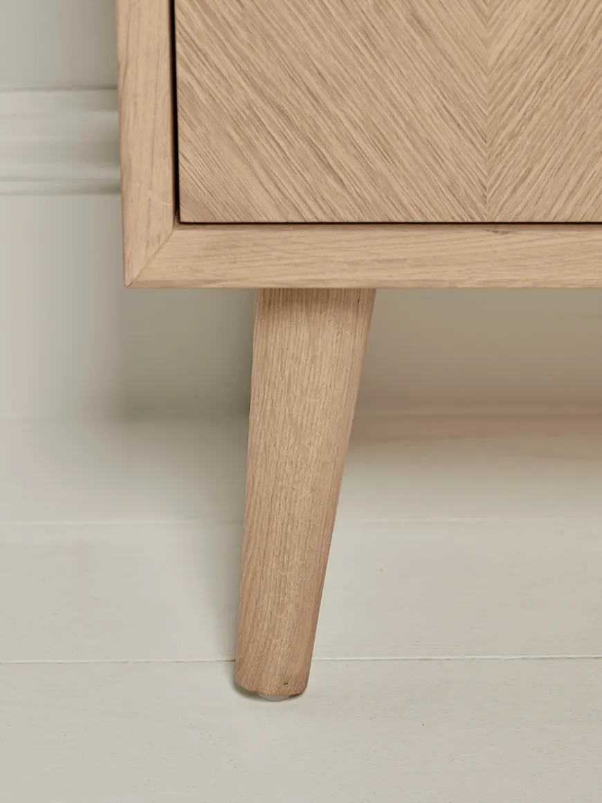 Chevron Oak Display Unit