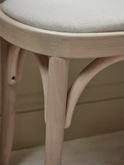 Cosima Bench