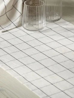 Cotton Table Runner - Checked