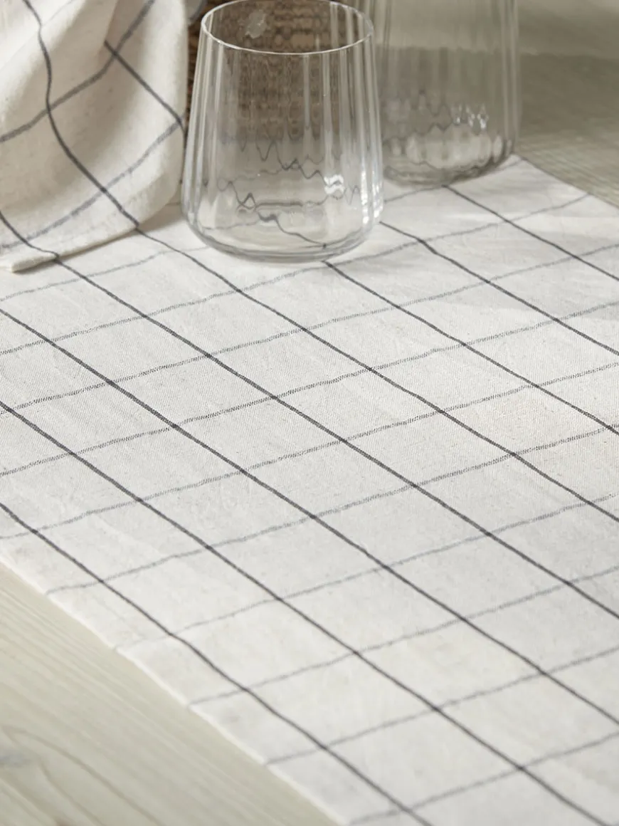Cotton Table Runner - Checked