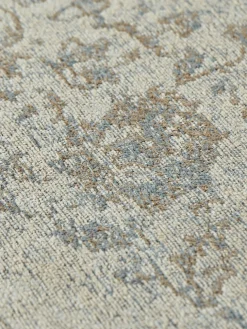 Desi Rug