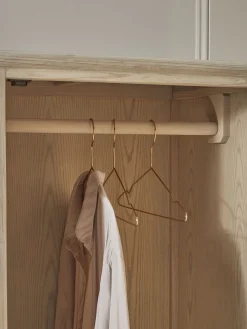 Dione Wardrobe