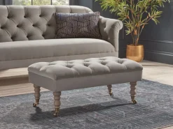 Domme Ottoman