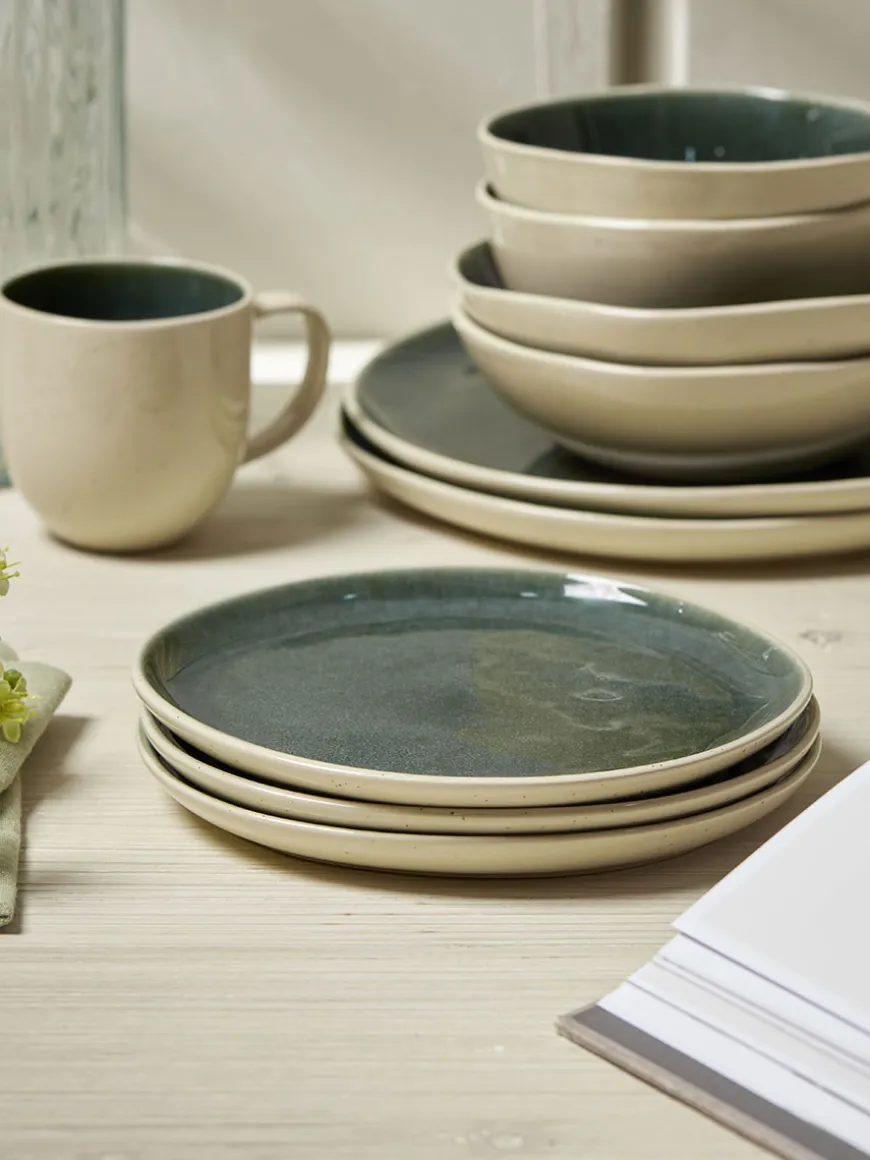 Edie Dinnerware