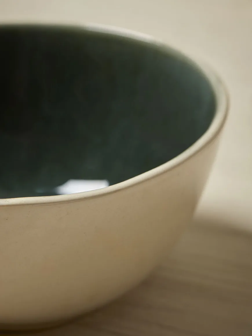 Edie Dinnerware