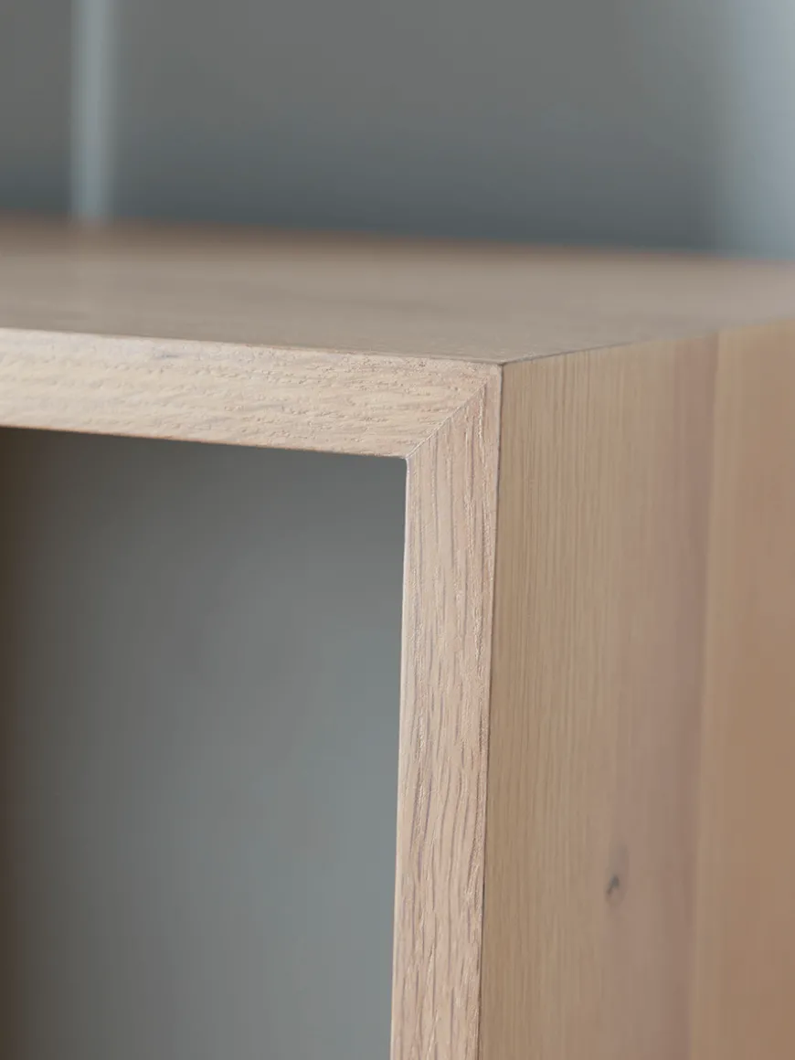 Elise Shelf Unit