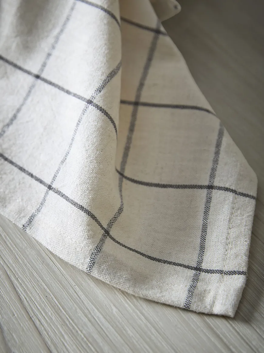 Four Cotton Napkins - Checked
