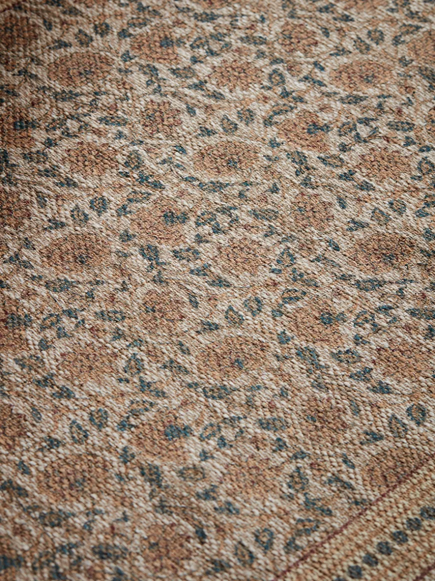 Gwennie Rug