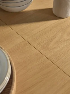 Gyda Extendable Dining Table