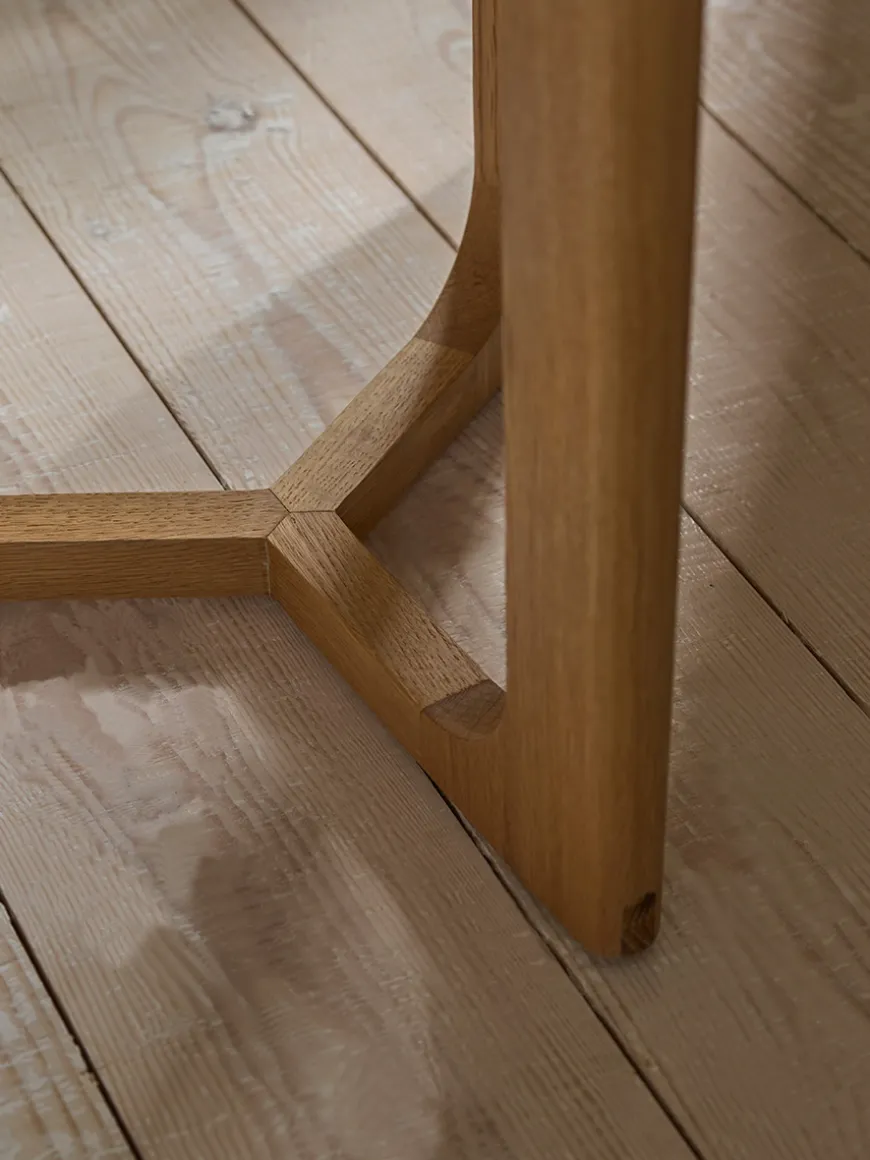 Gyda Side Table