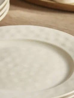 Hadley Dinnerware