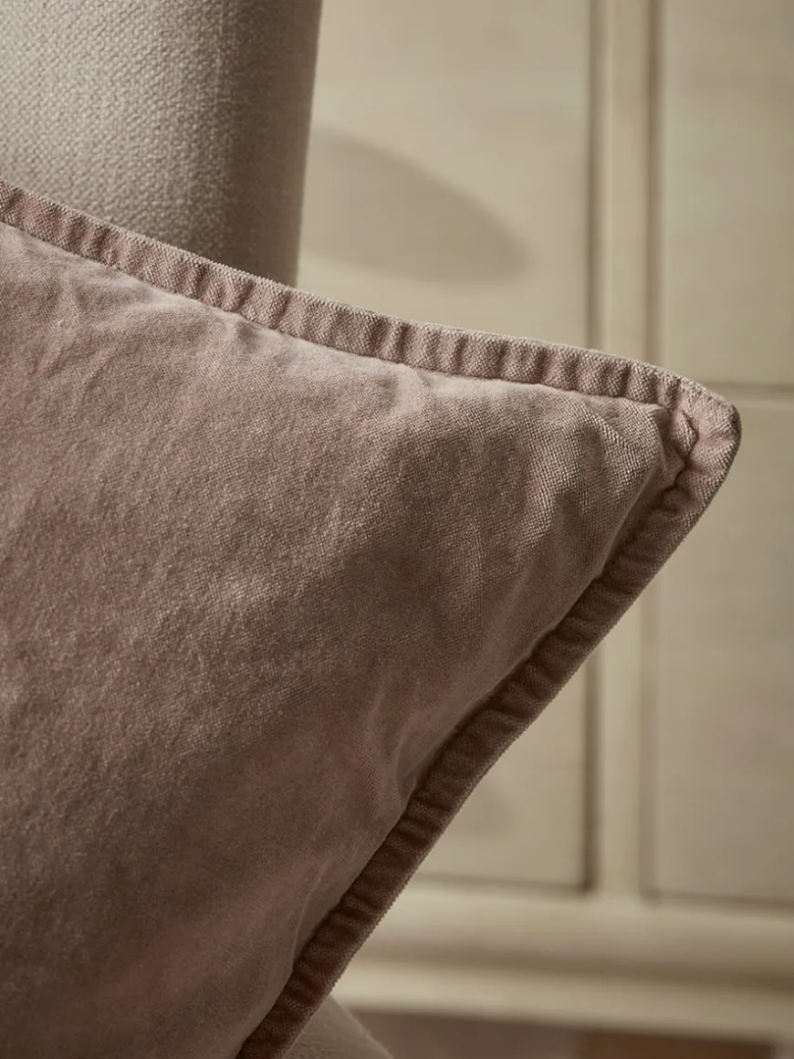 Hallen Cushion Cover