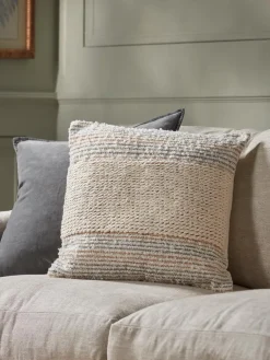 Hernals Cushion