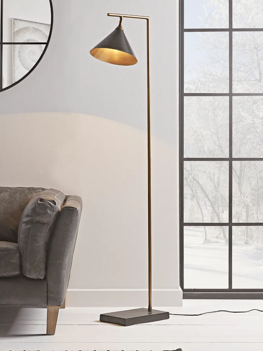 Ivar Floor Lamp