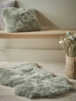 Lira Sheepskin Rug - Dusky Eucalyptus