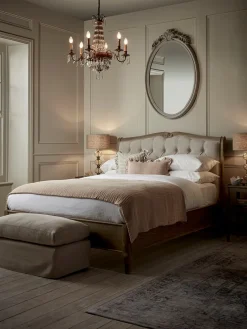 Louves Bed - Kingsize
