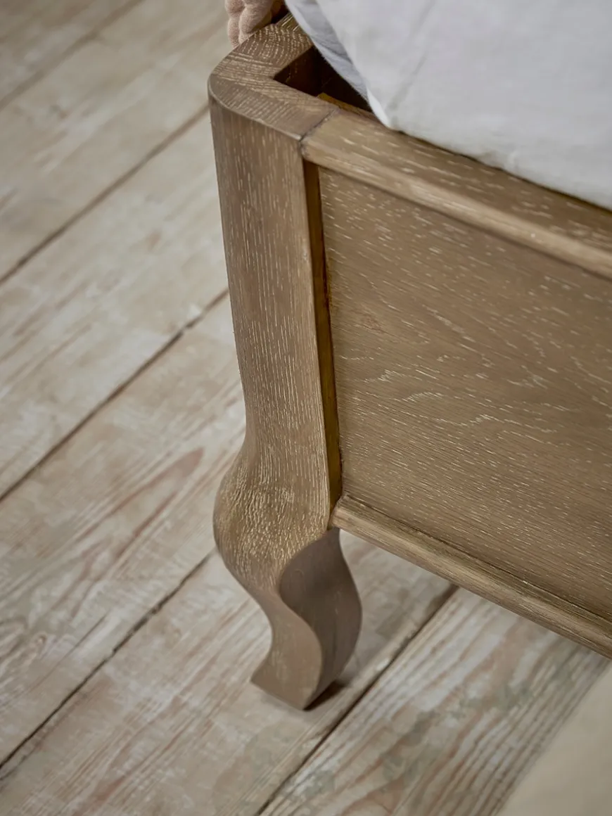 Louves Bed - Kingsize