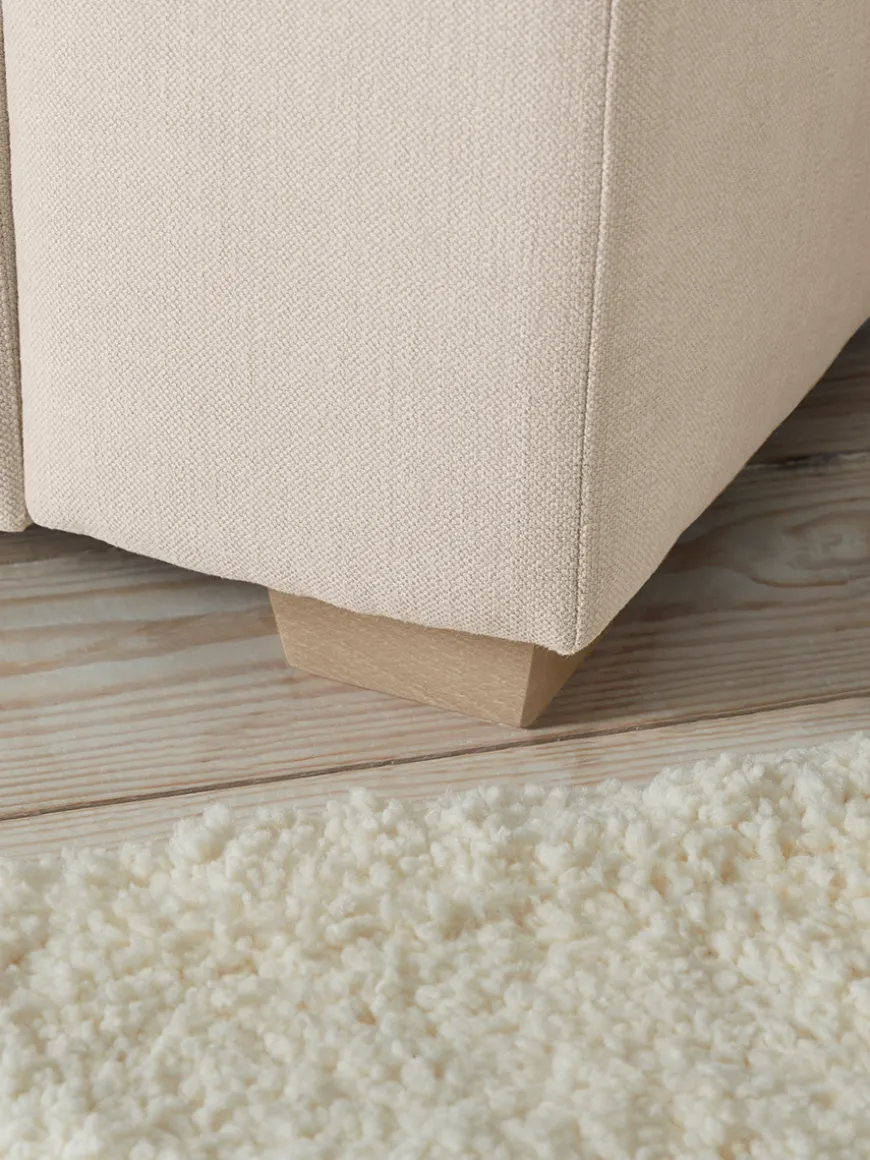 Lyon Loveseat