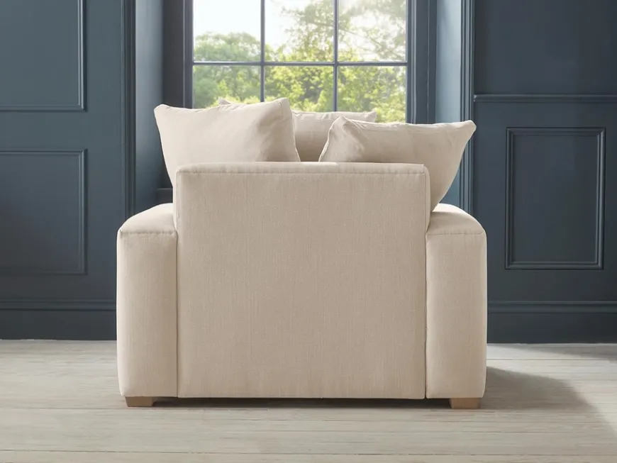Lyon Loveseat