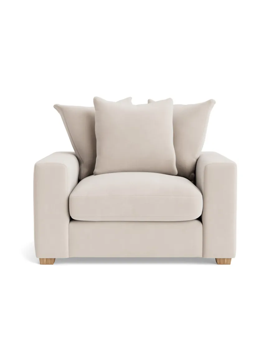 Lyon Loveseat