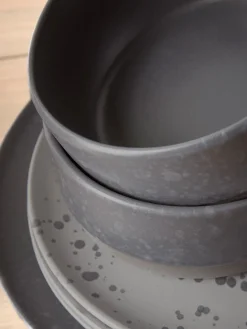 Mira Dinnerware