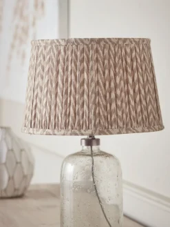 Natural Tapered Chevron Shade
