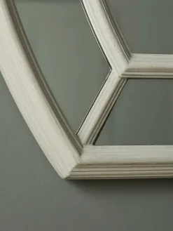 Newton Mirror