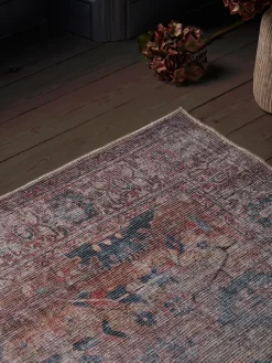 Nima Rug