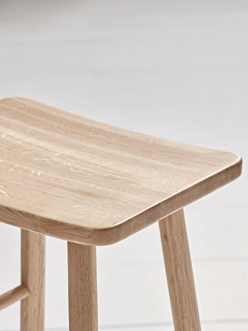 Oak Curved Topped Counter Stool - Natural