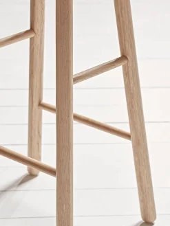 Oak Curved Topped Counter Stool - Natural