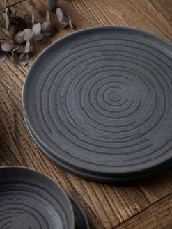 Odeletta Dinnerware