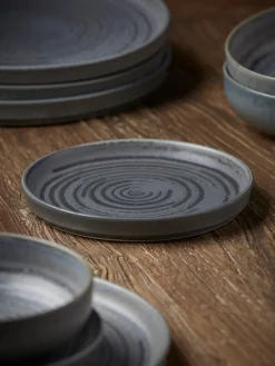 Odeletta Dinnerware