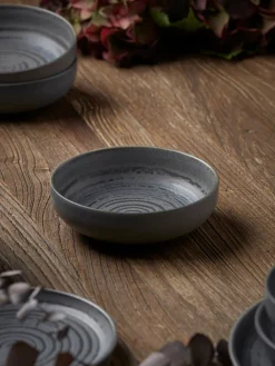 Odeletta Dinnerware