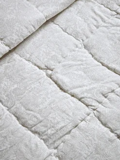 Paisley Super King Bedspread