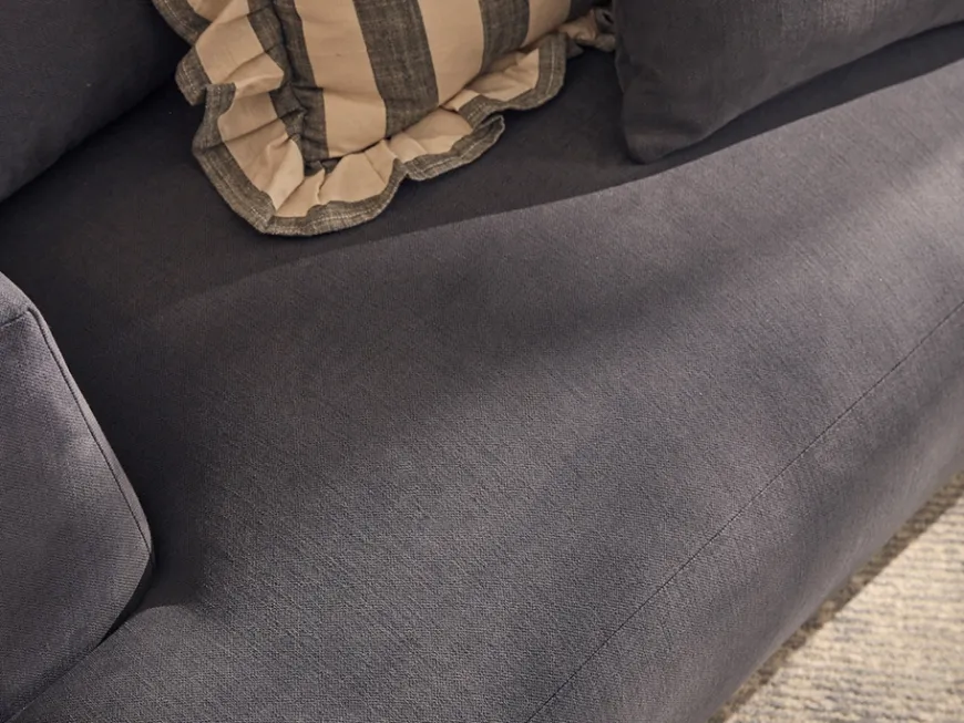 Palma Loveseat